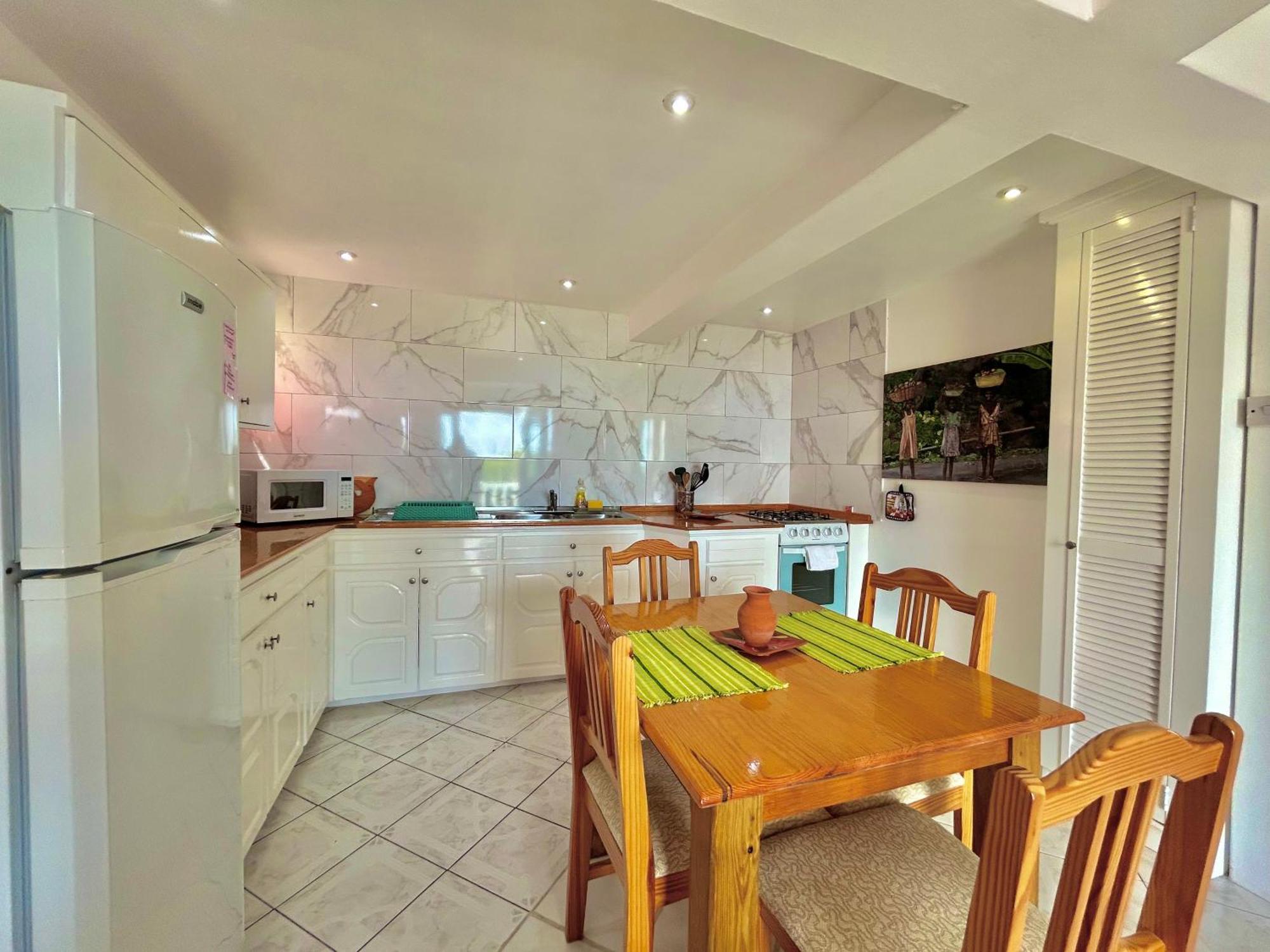 Palm House Apartment Friendship ภายนอก รูปภาพ